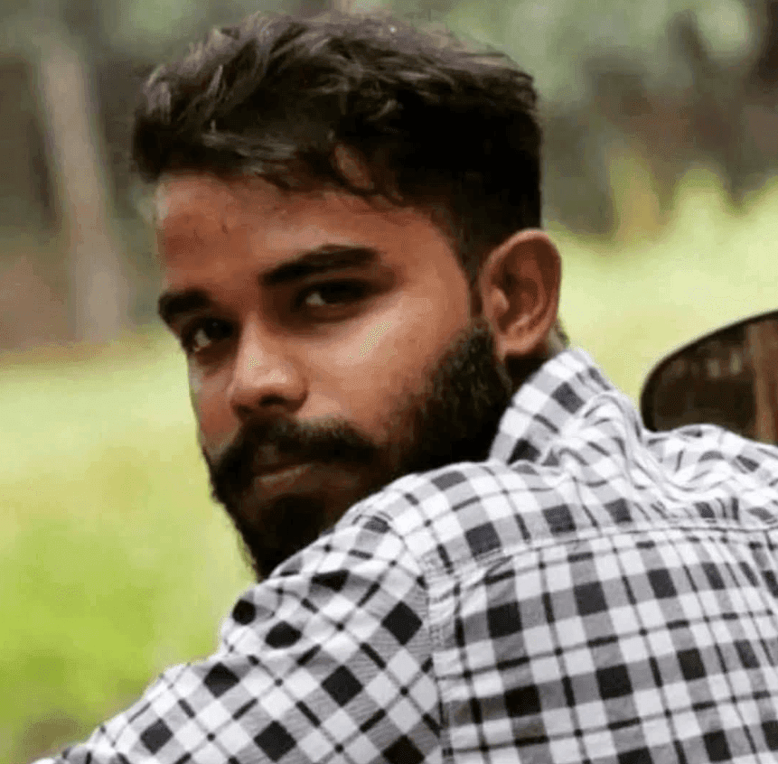 review_author